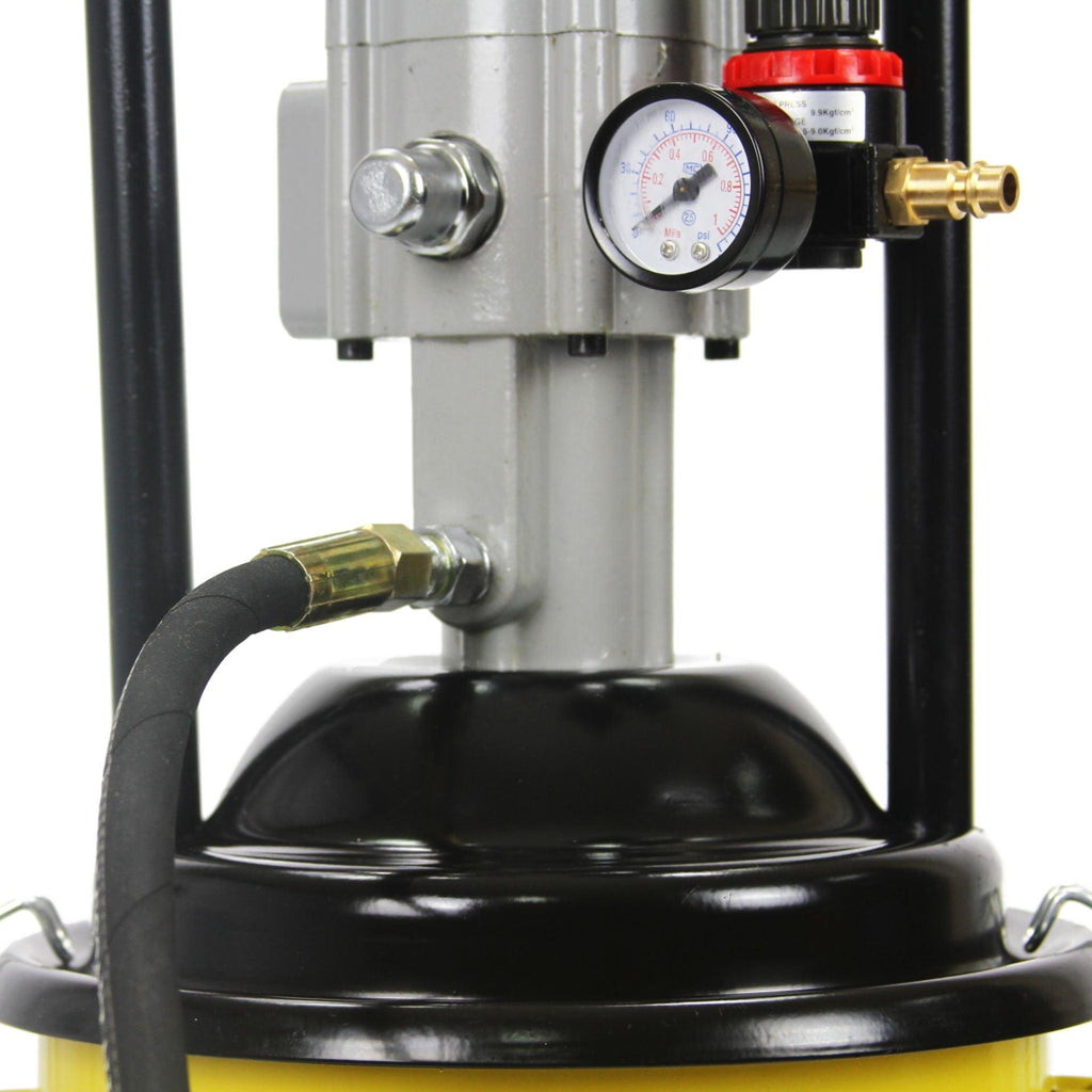 Pompa de gresat pneumatica 12 litri. Gresor pneumatic - Bjc tools