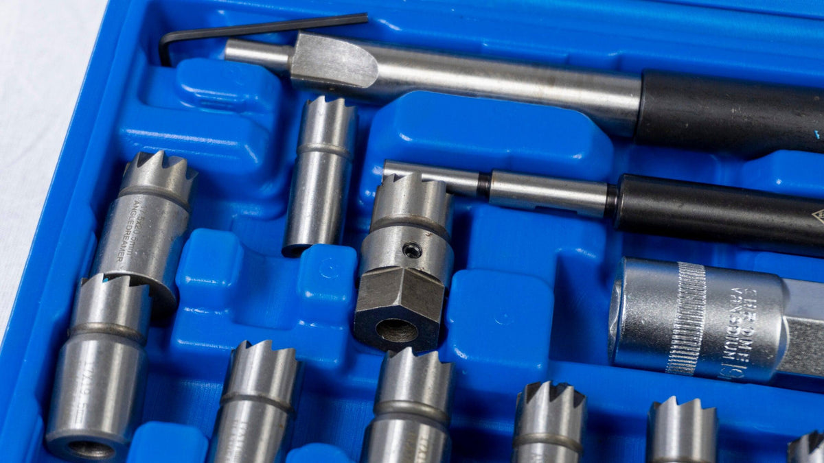 Set freza scaun injector,Set freze injectoare 17 piese - Bjc tools