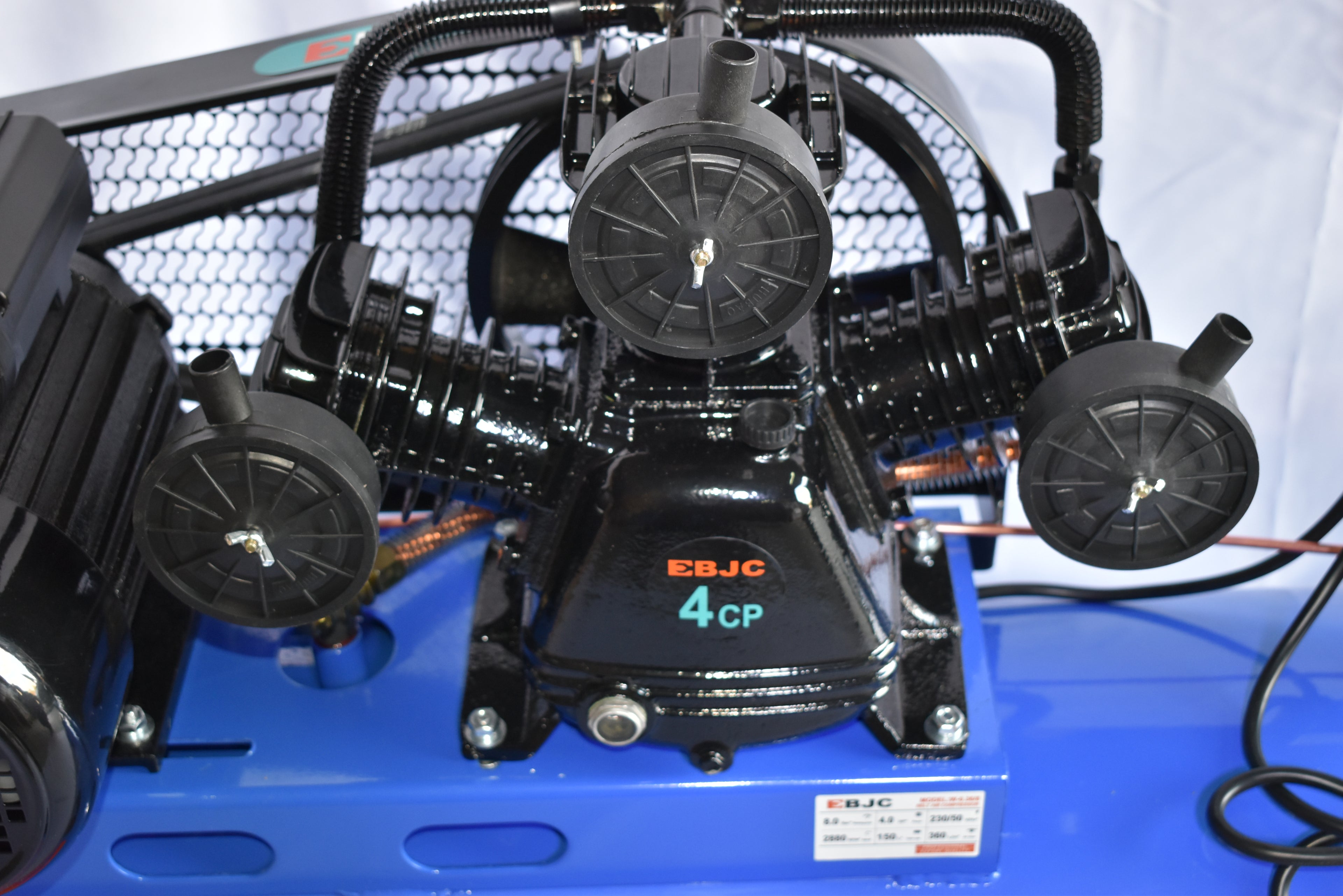 Compresor aer comprimat 150 litri 230v 500L/min 3 pistoane