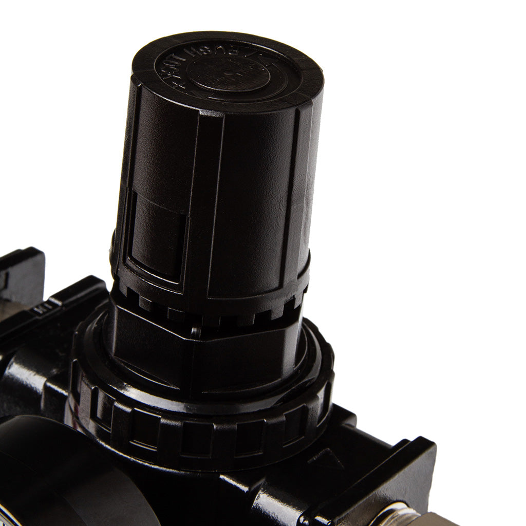 Filtru cu Regulator presiune triplu pentru aer comprimat 1/2” cu manometru – 3 etape