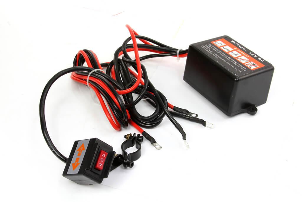 TROLIU VINCI ELECTRIC CU TELECOMANDA, 12V PENTRU QUAD ATV BARCI 2500LBS - Bjc tools
