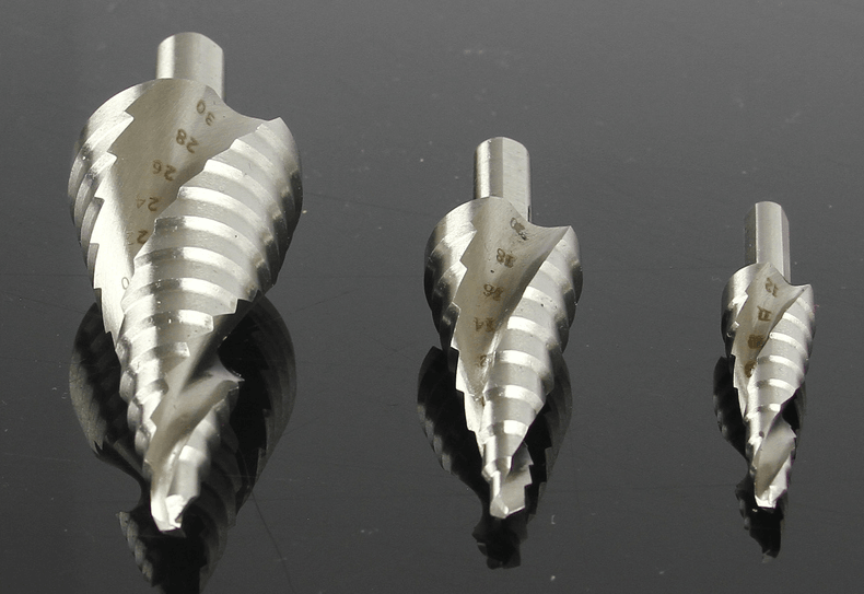 SET DE BURGHIE TREPTATE – 3 PIESE, Burghiu conic - Bjc tools