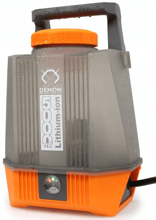 Pulverizator cu acumulator DEMON 5L cu lance compozită, Pompa de stropit - Bjc tools