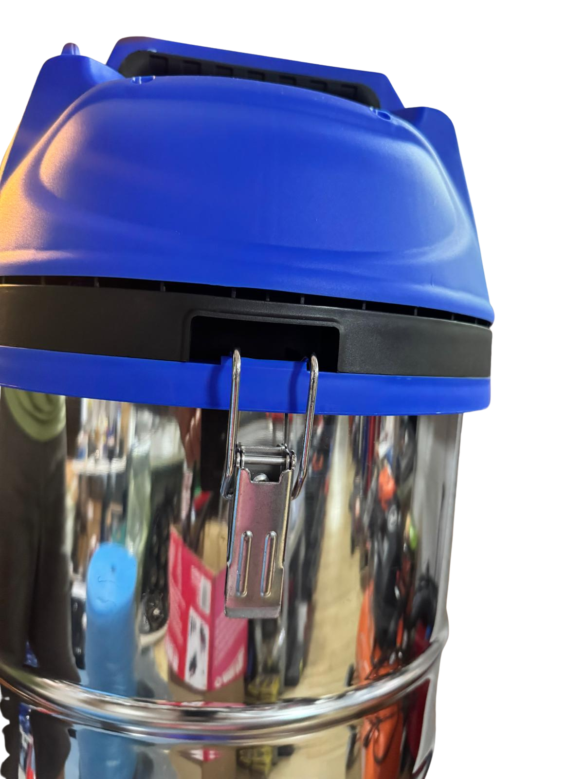 Aspirator industrial 1400W 30L with blue lid and stainless steel tank for professional cleaning.