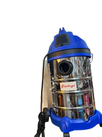 Aspirator industrial 1400W 30L cu rezervor inox, ideal pentru curățenie profesională în ateliere și construcții.
