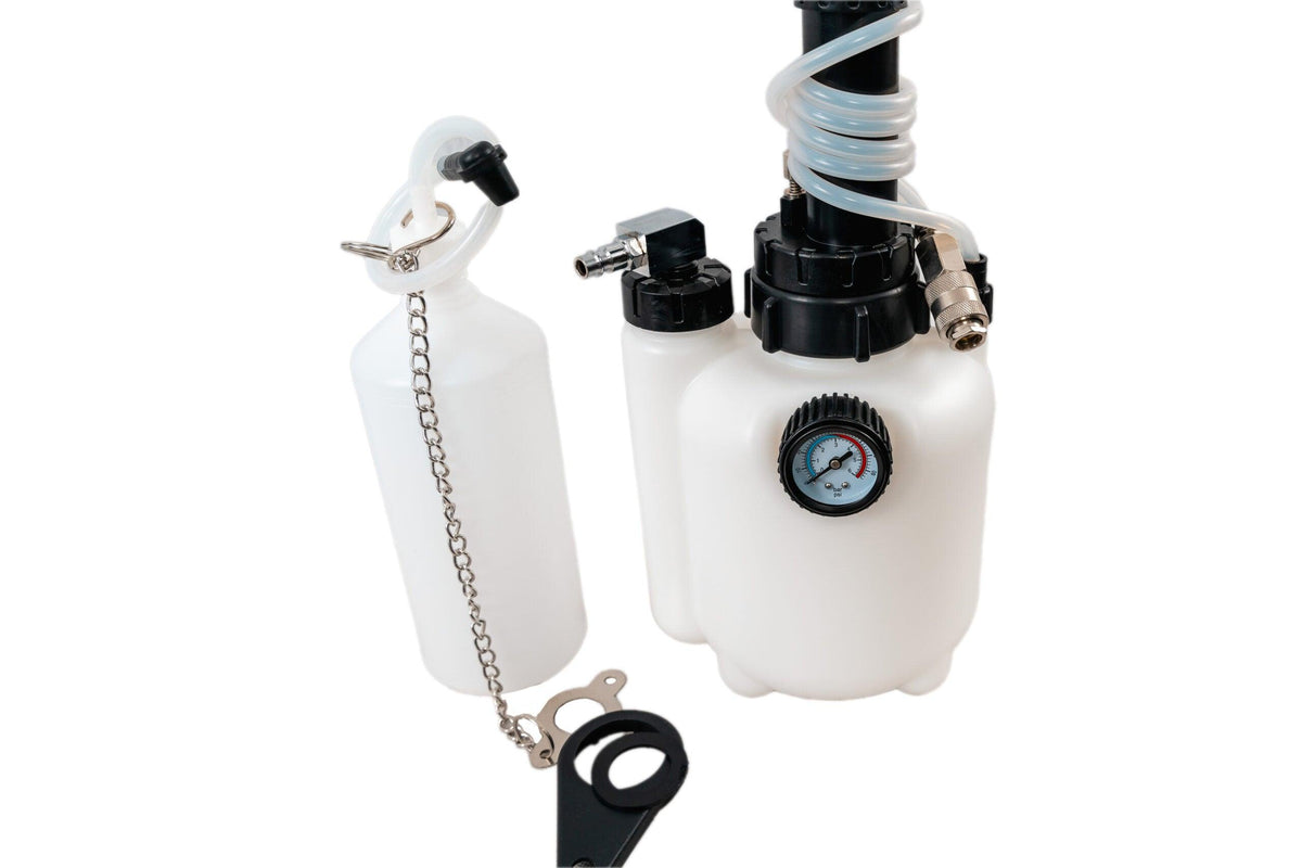 Pompa aerisit si schimbat lichid de frana, Dispozitiv scoatere lichid de frână și ambreiaj 3L+1L - Bjc tools