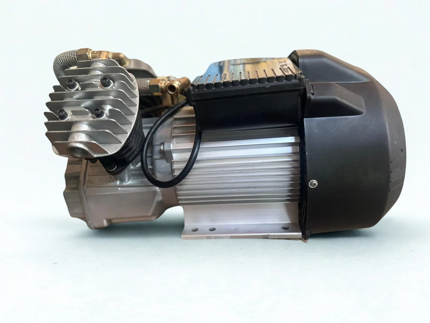 Motor si pompe pentru compresor aer comprimat 50 100 litri (resigilat)