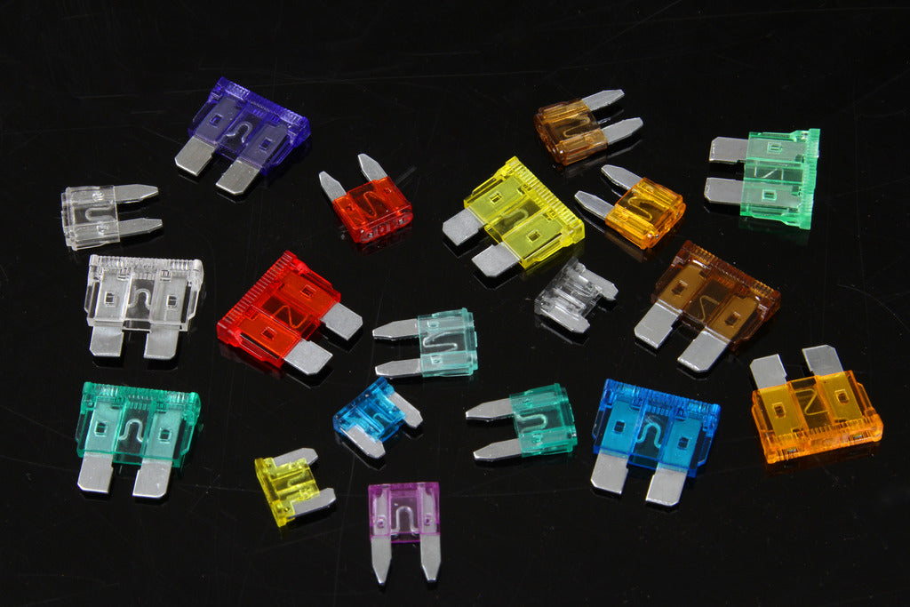 SET DE SIGURANȚE AUTO 310 PIESE