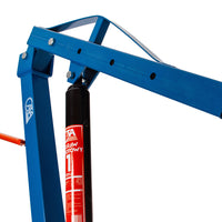 MACARA PIVOTANTĂ/GIRAFA 1 tona, detaliu braț extensibil și mecanism de ridicare, construcție robustă din oțel.